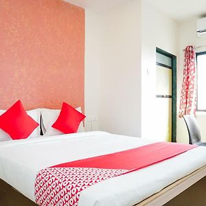 Basic Triple Room